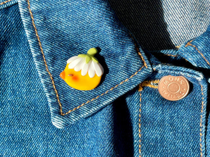 Daisy Duck Pin