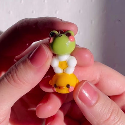 Frog Daisy Duck Charm